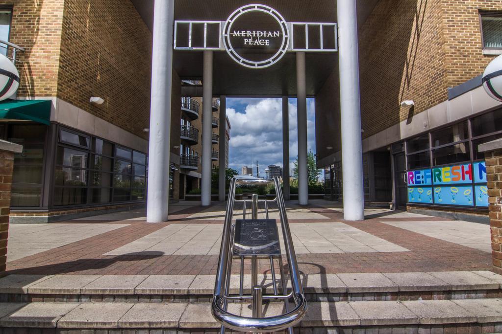 Apartment Wharf - Meridian Place باركنغ المظهر الخارجي الصورة