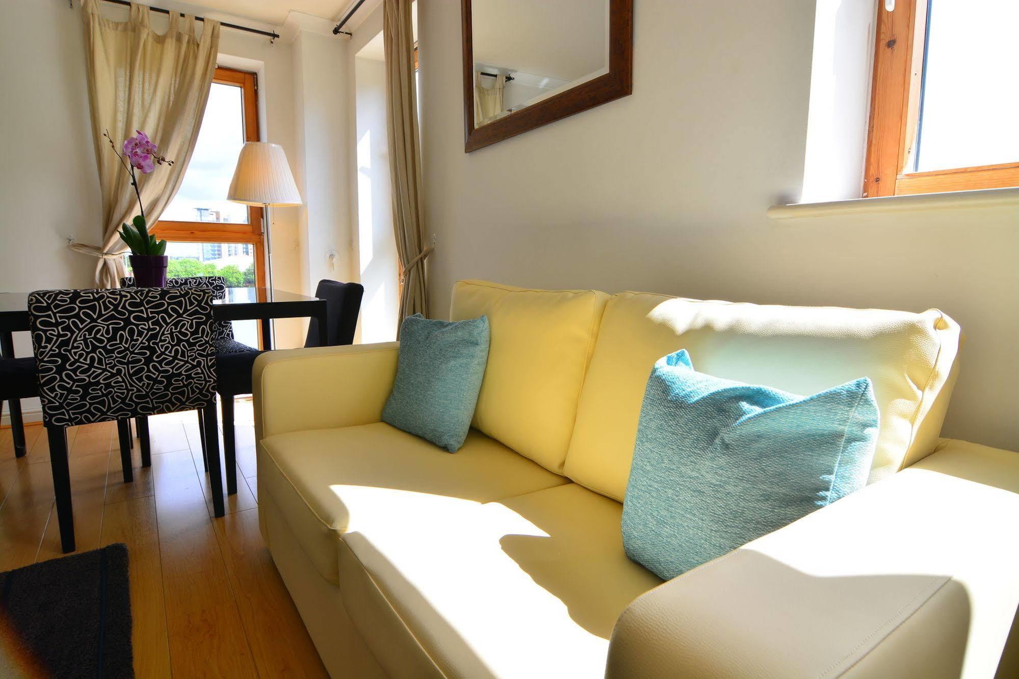 Apartment Wharf - Meridian Place باركنغ المظهر الخارجي الصورة